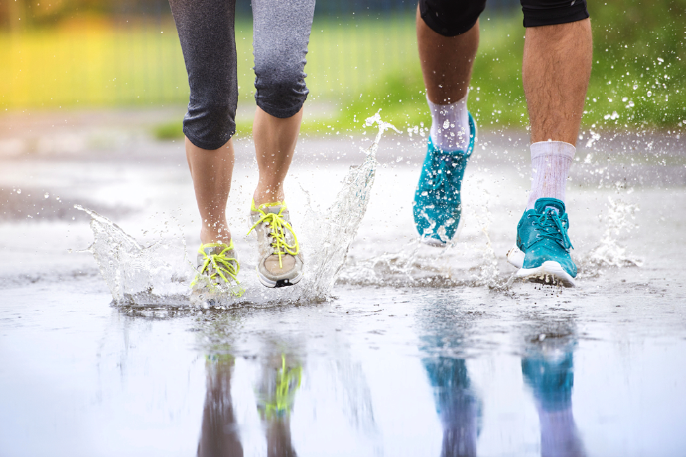 shoes for walking in the rain