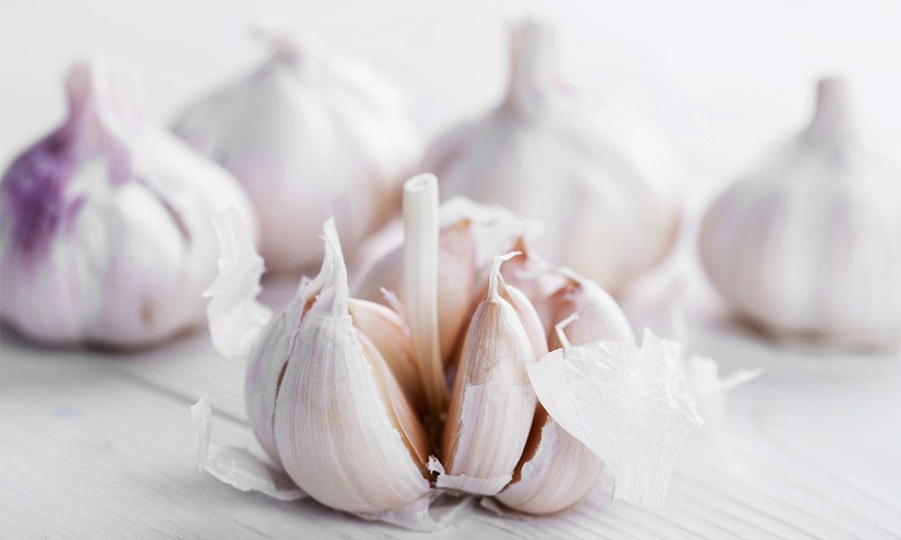 Experiment Proves You Can Taste Garlic With Your Feet